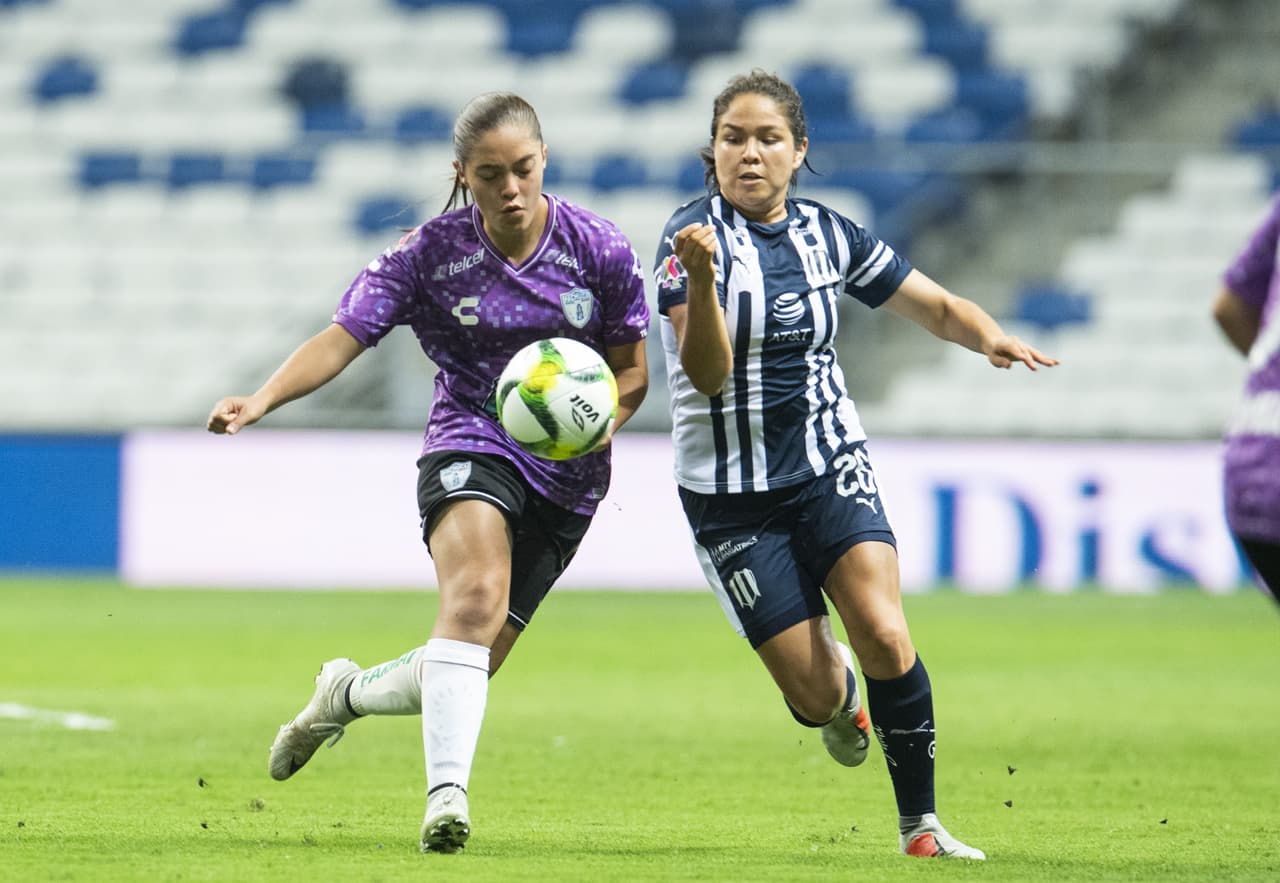 Pero arrancando la segunda mitad el equipo visitante enseñó los dientes y buscaba el gol que le pudiera dar la esperanza de alcanzar la Final.