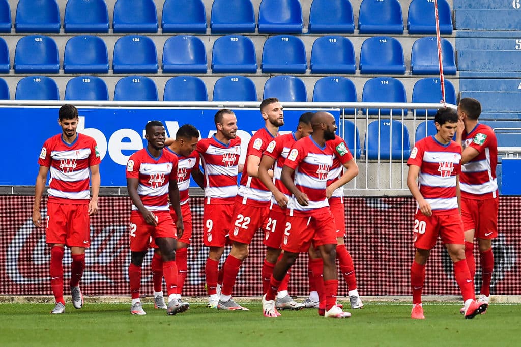 Aunque Alavés descansa en la decimosexta posición de la general, sólo seis unidades lo separan de los puestos del descenso.