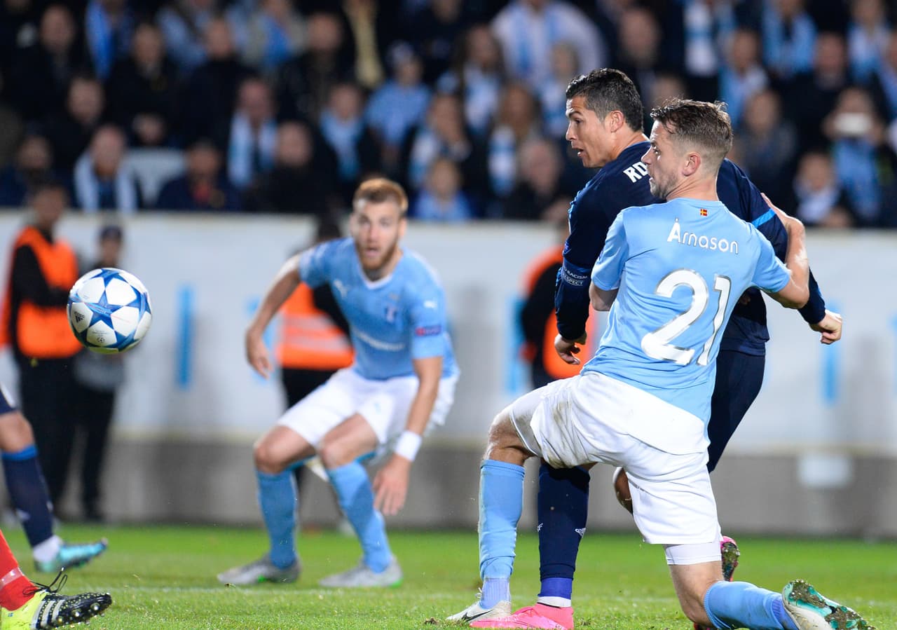 Gracias a dos goles de Cristiano Ronaldo los merengues lograron salir adelante.