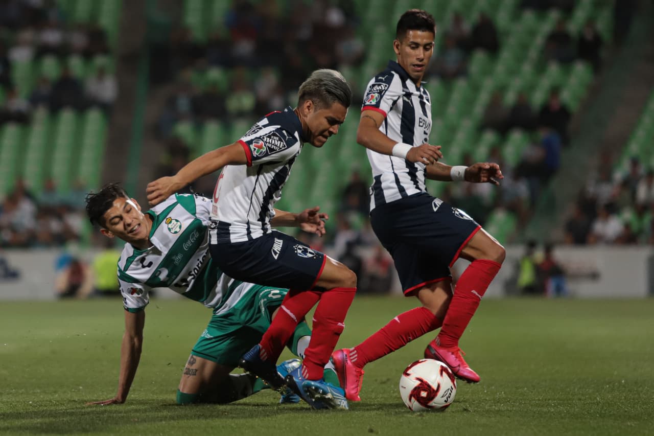 Monterrey consigue la ventaja de la localía para la vuelta tras empatar 0-0 en su visita a Santos.