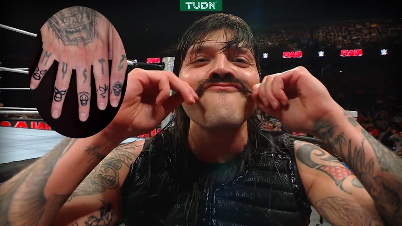 ¡Es hermoso! Luchador de WWE se tatúa máscaras de luchadores mexicanos