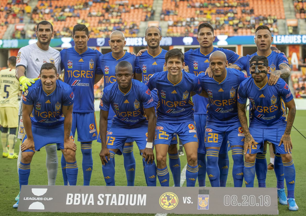 Un autogol de Bruno Valdez de último minuto y un penal fallado por Leonel López dio a Tigres el pase a la final.