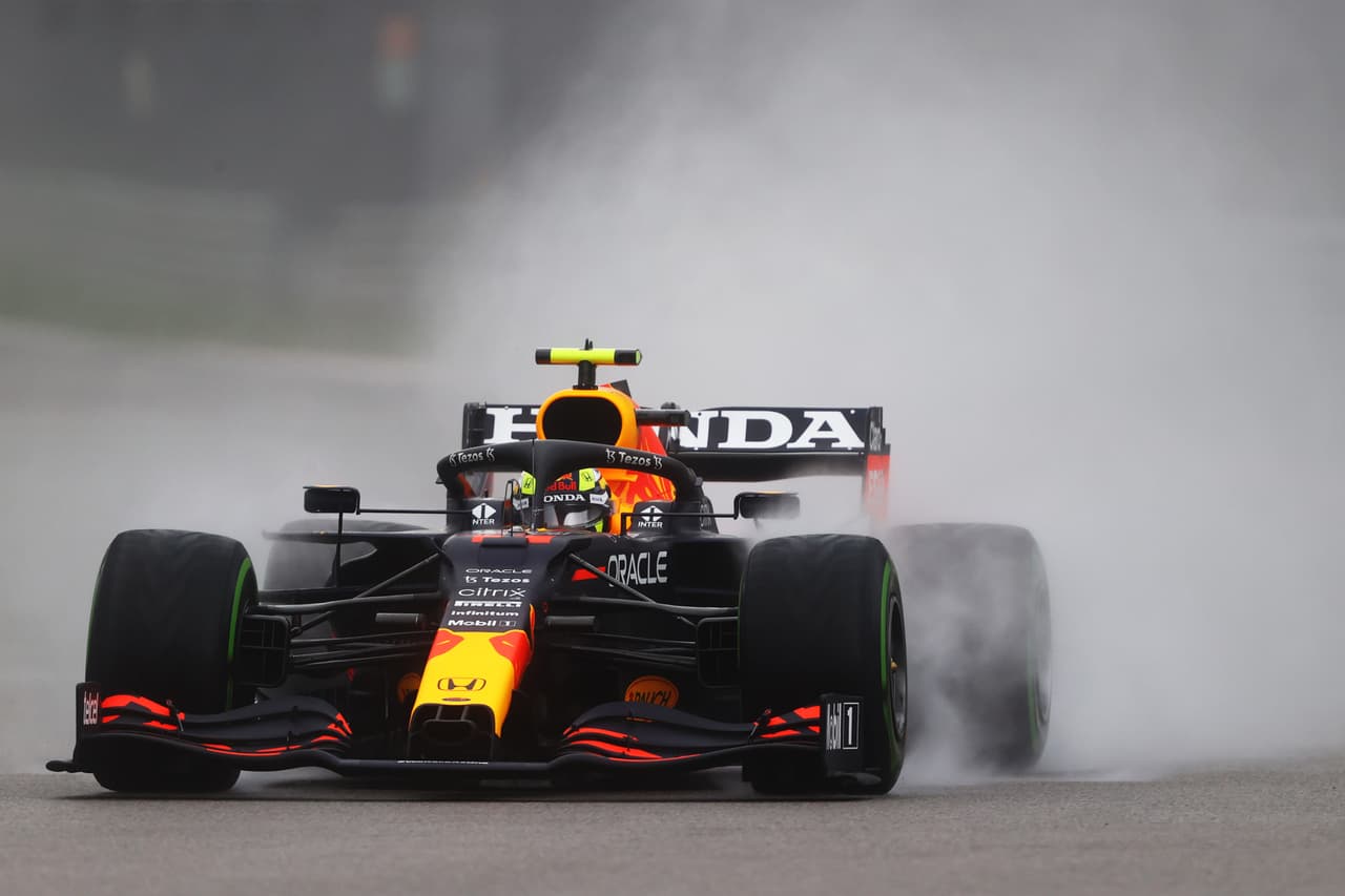 'Checo' Pérez saldrá noveno y Verstappen último en Rusia