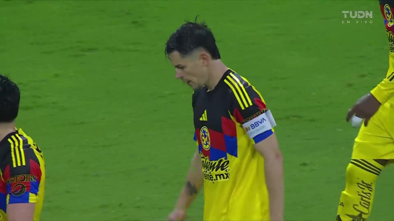 ¡Vaya joya! El ‘Maguito’ saca un gol de antología y América renace