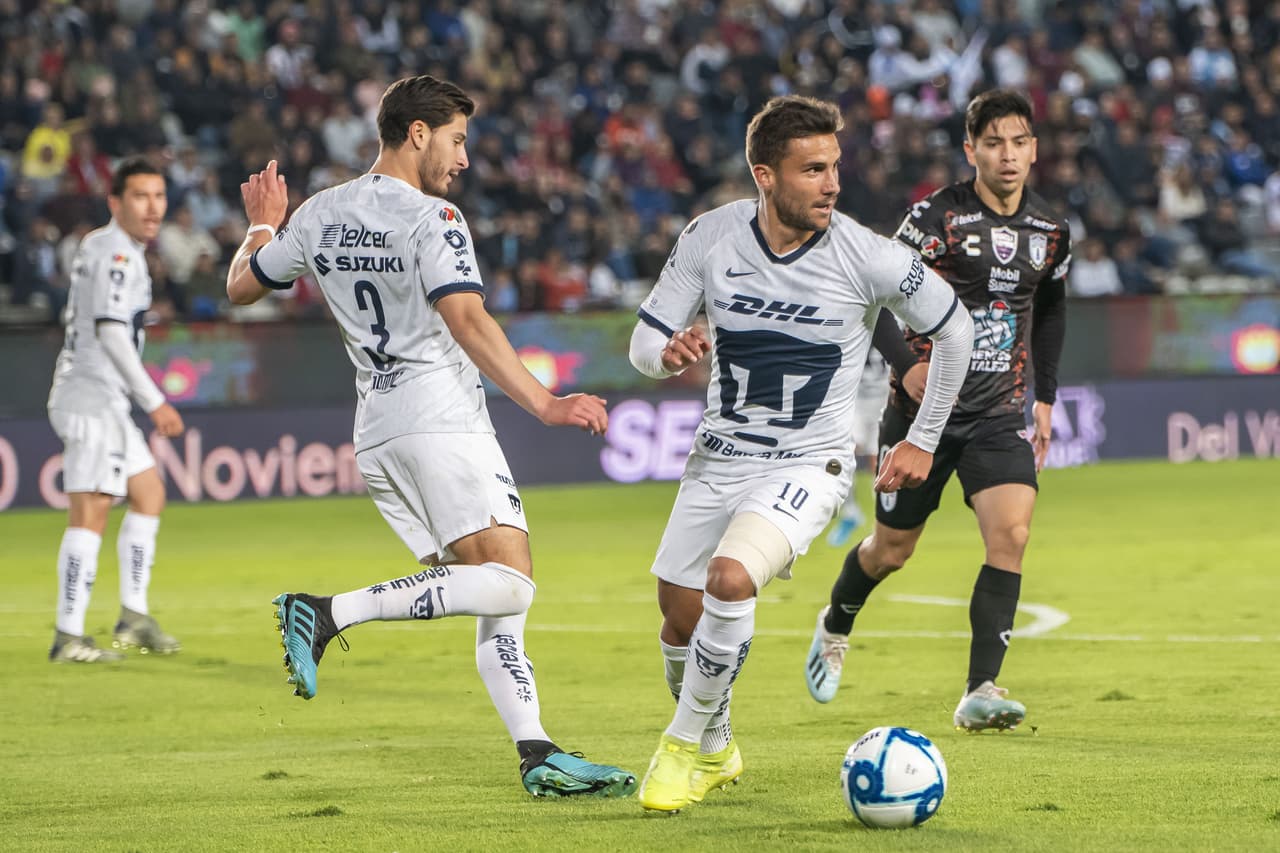 Roberto de la Rosa de 19 años fue el héroe de los hidalguenses con su doblete.