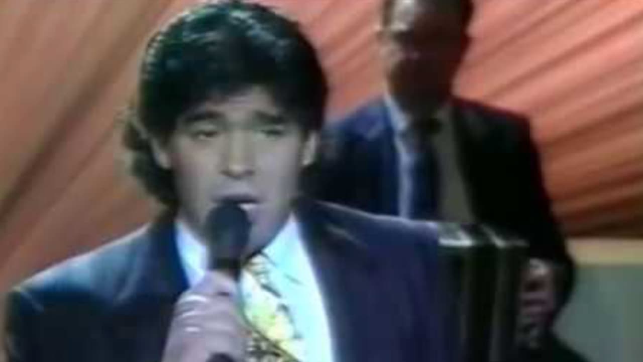 Diego Armando Maradona no cantaba mal los tangos