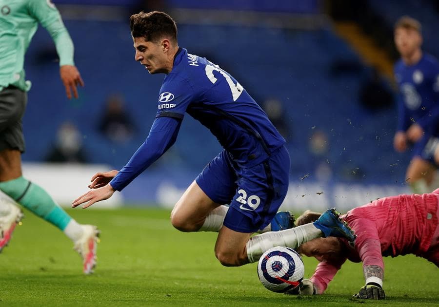 Chelsea se impone al Everton 2-0 durante la Jornada 27 de la Premier League. El primer tanto fue por parte de Ben Godfrey al minuto 31, pero fue Jorginho, con un penal, que se encargo de darle la victoria definitiva a los 'Blues' en el encuentro que se llevó a cabo en Stamford Bridge.