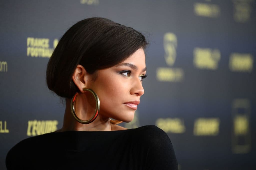 La actriz estadounidense Zendaya se hizo presente.