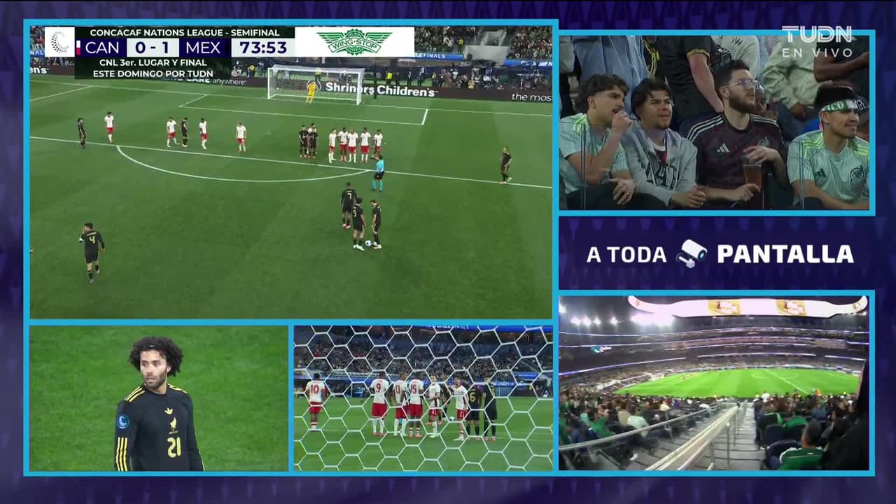 ¡GOL!  anota para México. Raúl Jiménez