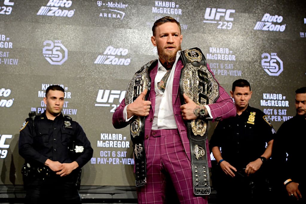 "Regresé por amor, no tengo nada que hacer aquí, tengo suficiente dinero como para retirarme", declaró el irlandés McGregor después de ser cuestionado por Khabib acerca de su retorno al UFC.