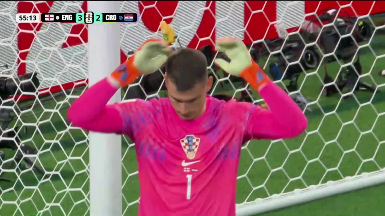 ¡Livaković se viste de héroe! Croacia sigue con vida gracias a su arquero