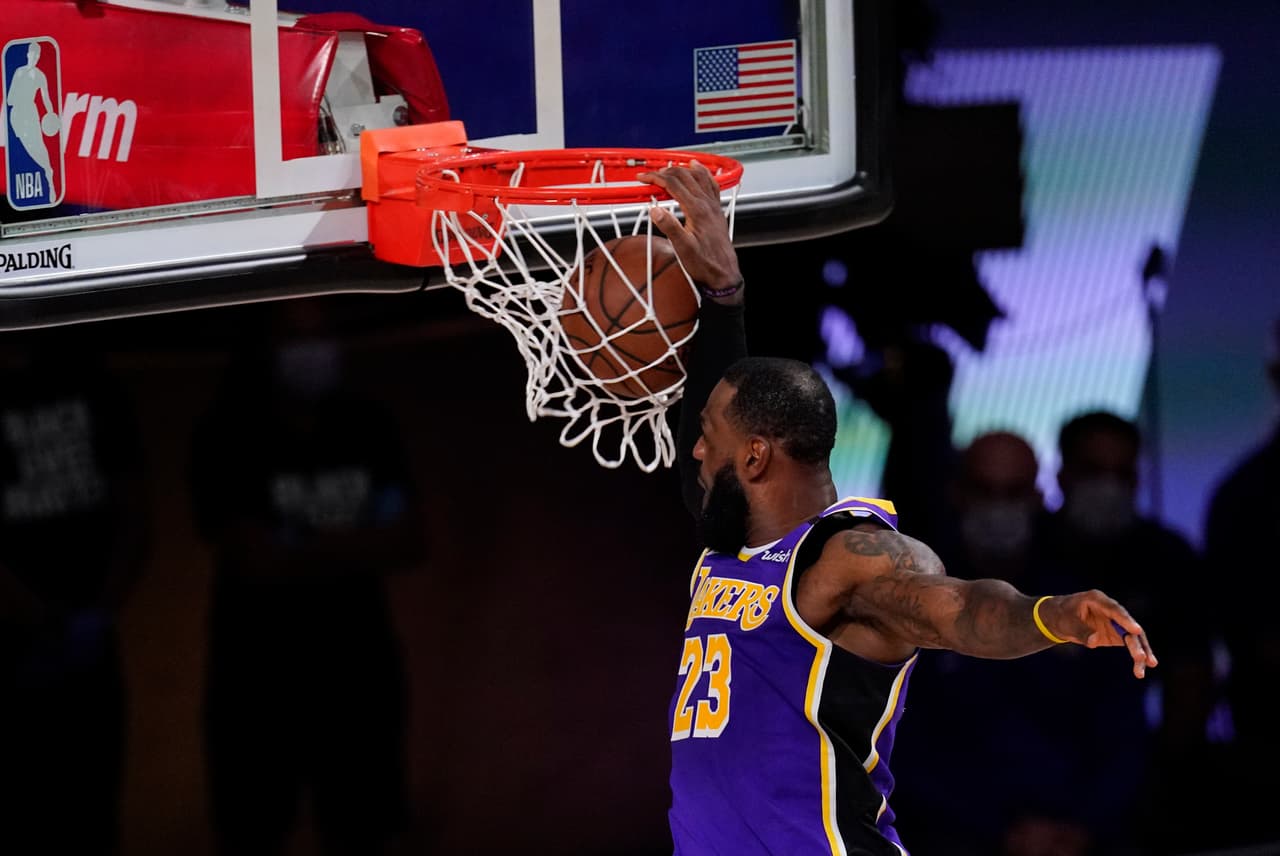 Los Houston Rockets se adelantan a los LA Lakers | En el primer juego de la Semifinal de Conferencia, los comandados por James Harden derrotaron 97-112 al equipo de LeBron James.