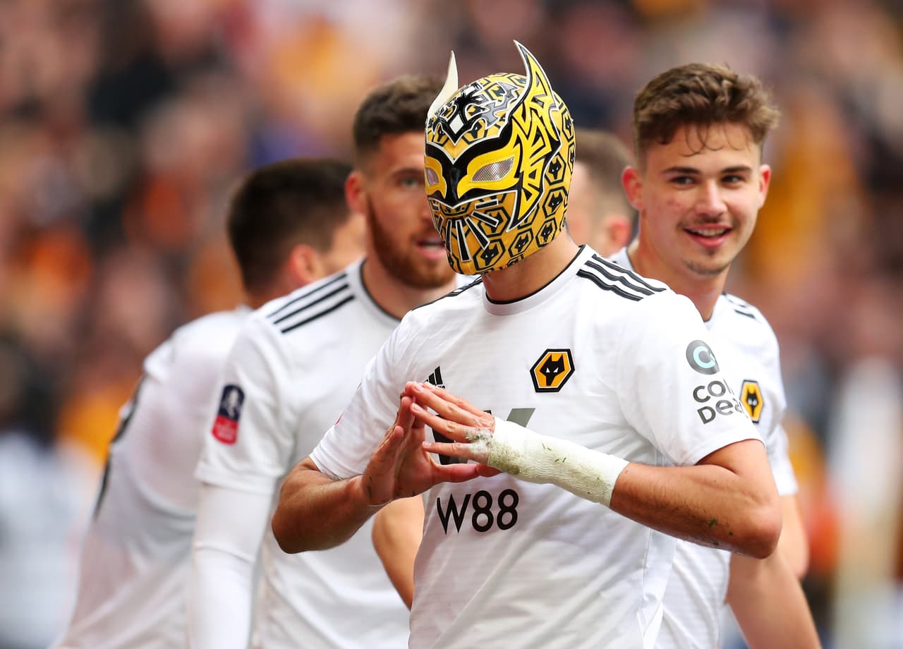 Tenía 23 años cuando cumplió el sueño de jugar en Europa.
<br>