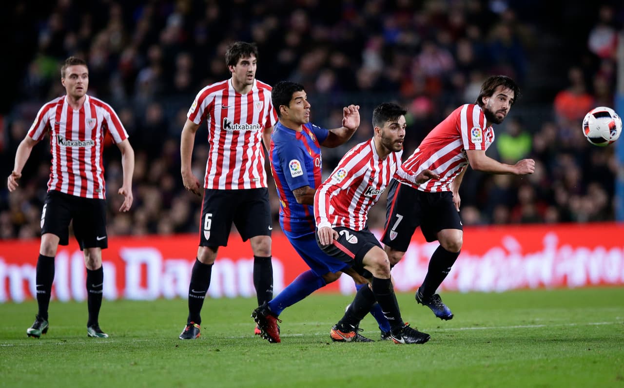 Athletic Club Bilbao es séptimo en la lista con un valor de plantilla de 170.60 millones de euros frente a una inversión de 25.94 millones de euros,
<b>para una diferencia de 145.65 millones de euros.</b>