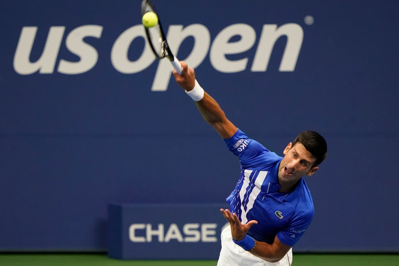 Novak Djokovic avanza a la tercera ronda del US Open