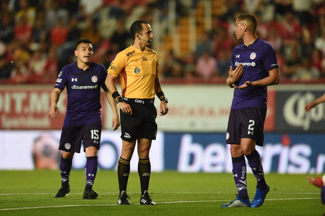 Al descanso el empate continuaba sin anotaciones.