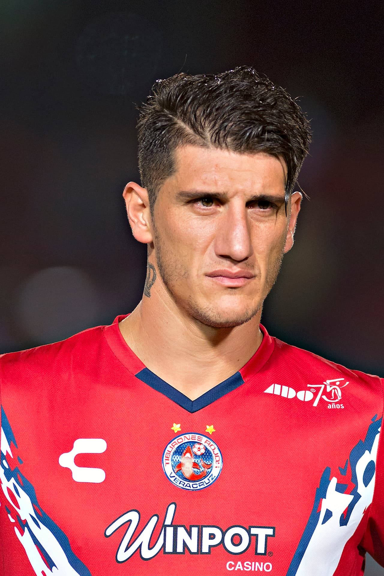 MEDIOS - Gabriel Peñalba, Veracruz.- El jugador de los Tiburones Rojos es el mejor mediocampista hasta el momento con 39 puntos, mientras que su valor es de $5.9 millones.