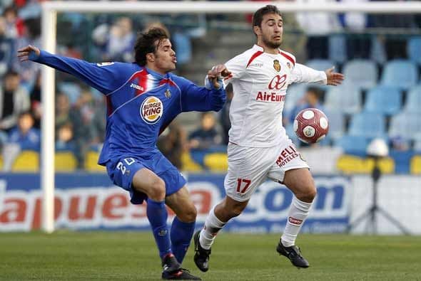 El Getafe necesitado de puntos y el Mallorca en zona europea abrieron la jornada 26 de la Liga de España.