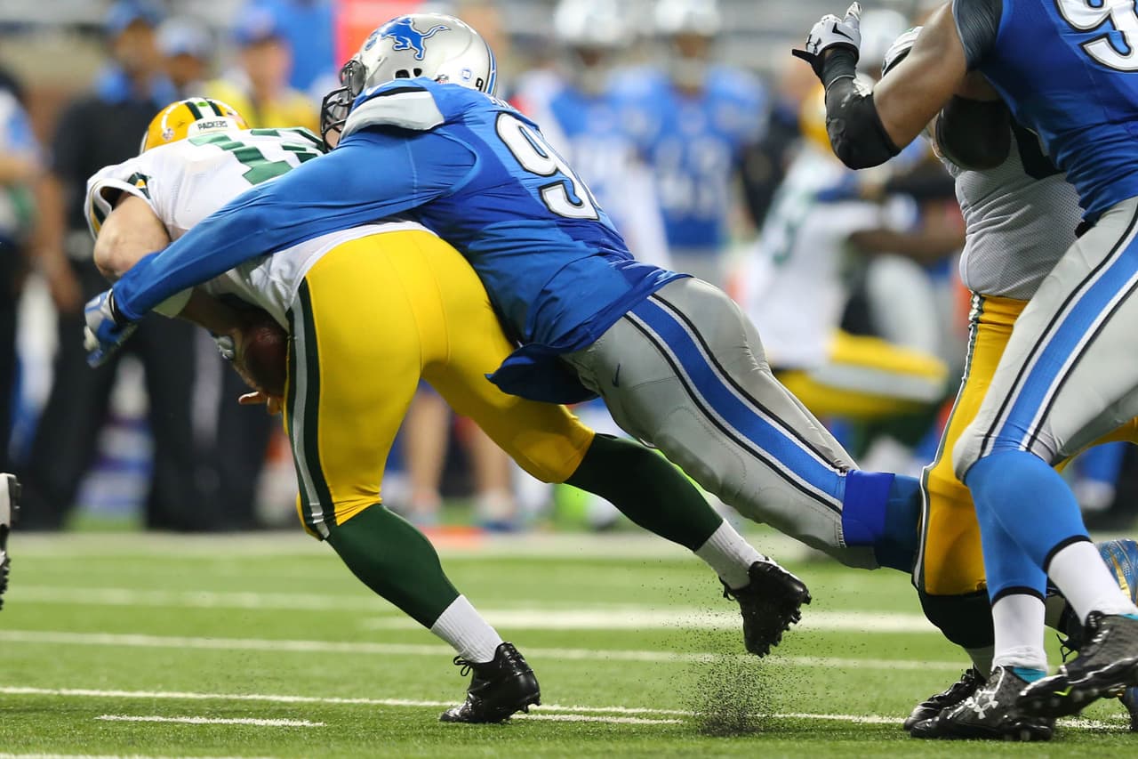 DE Ezekiel Ansah - Detroit Lions.