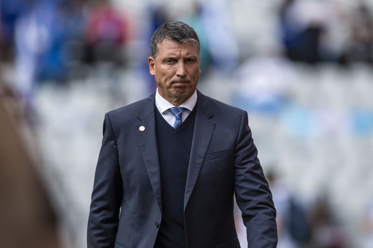 Cruz Azul renovará a Robert Dante Siboldi