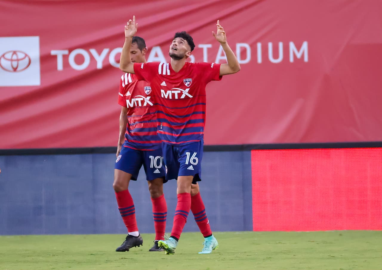 El héroe del fin de semana fue Ricardo Pepi. El delantero de FC Dallas marcó tres de los cuatro goles a LA Galaxy en el 4-0 sobre el club californiano.
<br>