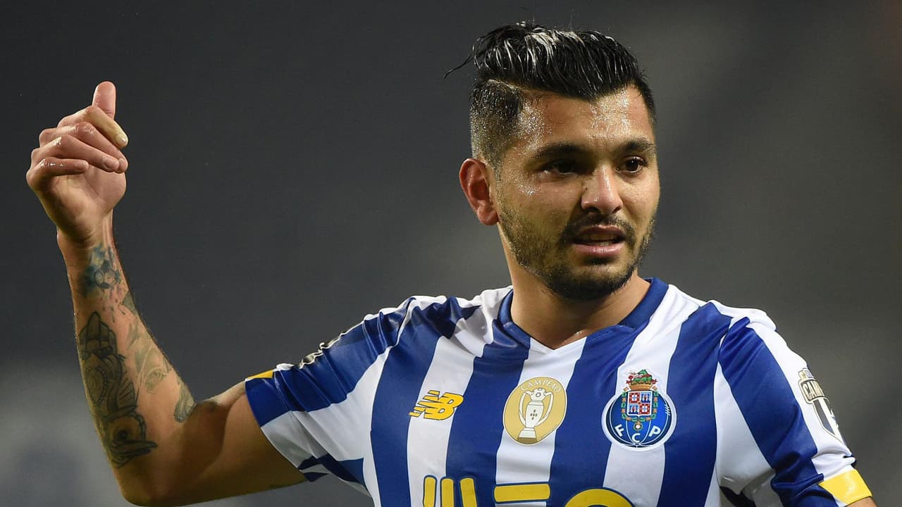 Jesús 'Tecatito' Corona suma otro título en su carrera en Europa... con el Porto