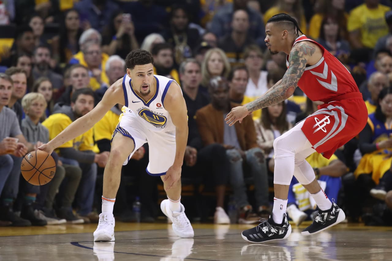 Con 35 puntos de Klay Thompson, los Warriors sobreviven a la eliminación en el Oeste