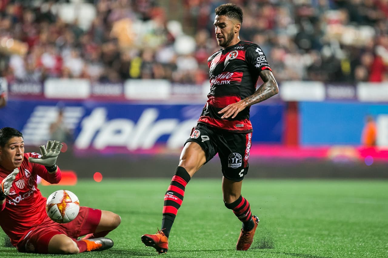 <b>Delantero:</b> Juan Lucero (Tijuana, -3)