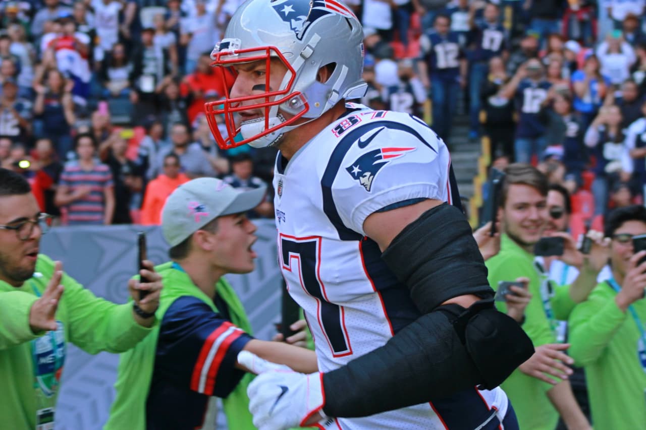 Rob Gronkowski fue de los jugadores más coreados en el campo y el ala cerrada cumpliría con creces con una gran actuación.