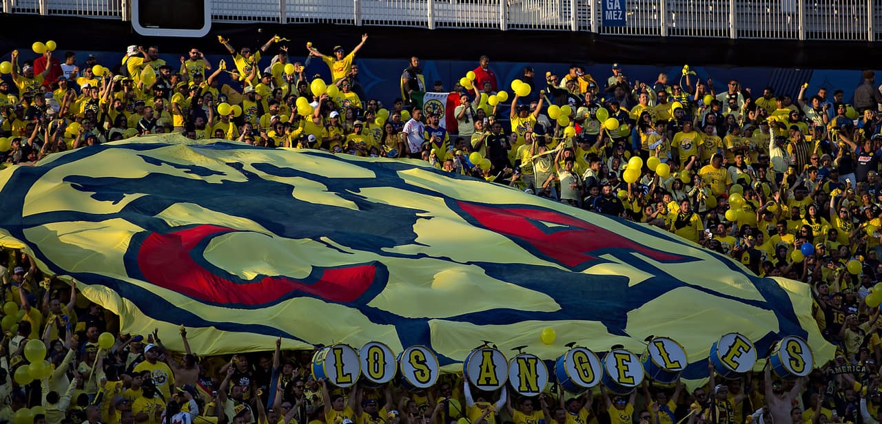 La afición Americanista asistió en gran número al inmueble del LA Galaxy en Carson, California.