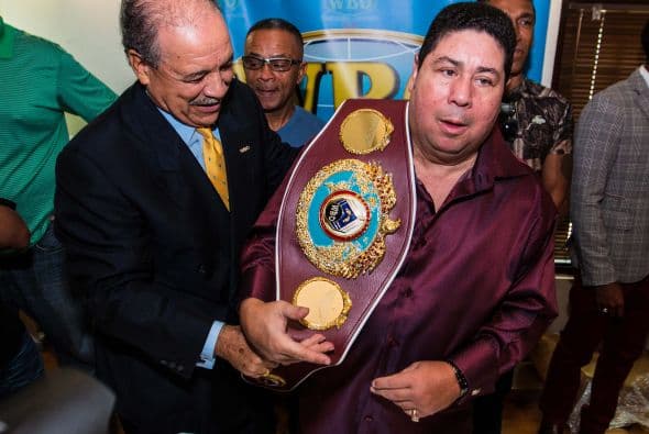 Wilfredo Gómez perdió lo invicto contra el mexicano Salvador Sánchez el 21 de agosto de 1981 en Las Vegas (Foto: Joel Colón-OMB)