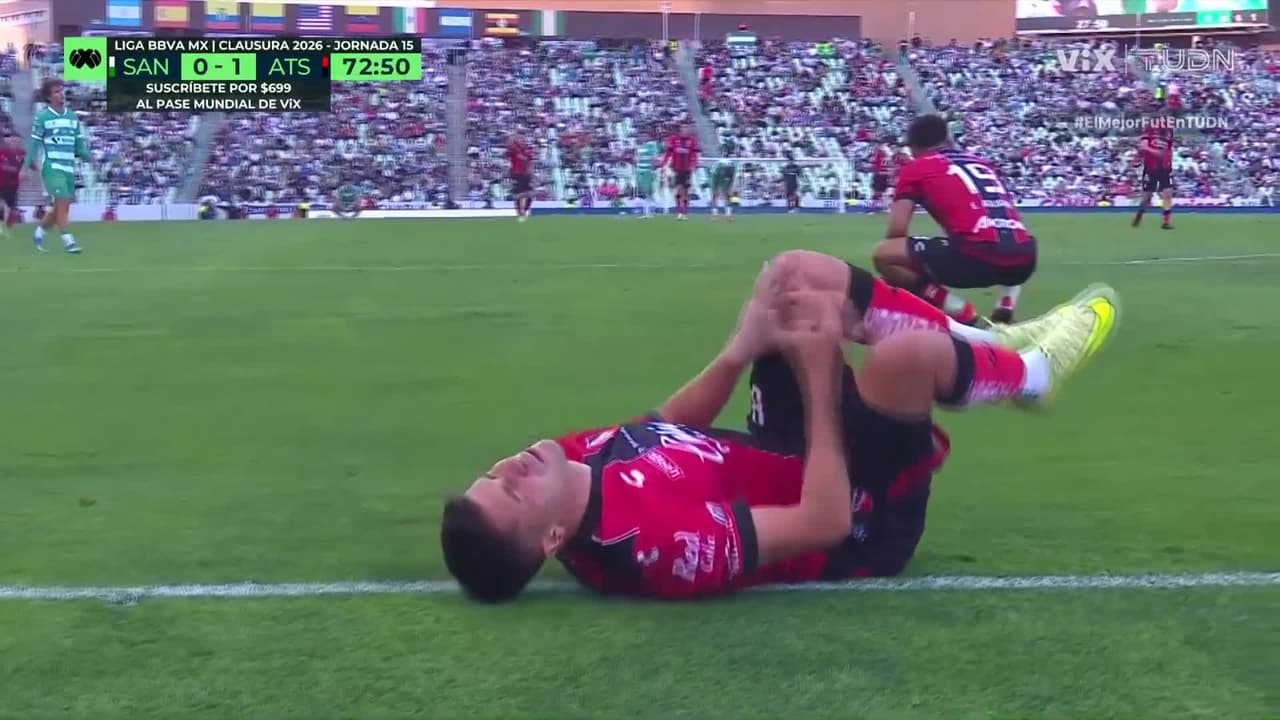 ¡No penal! VAR determina que contacto sobre Mateo García