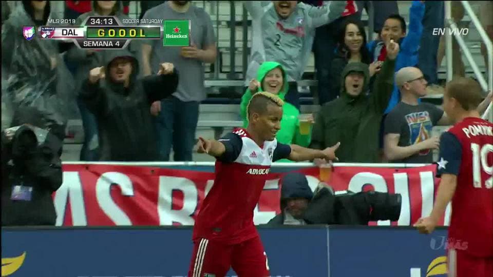 ¡GOOOL! Michael Barrios anota para FC Dallas