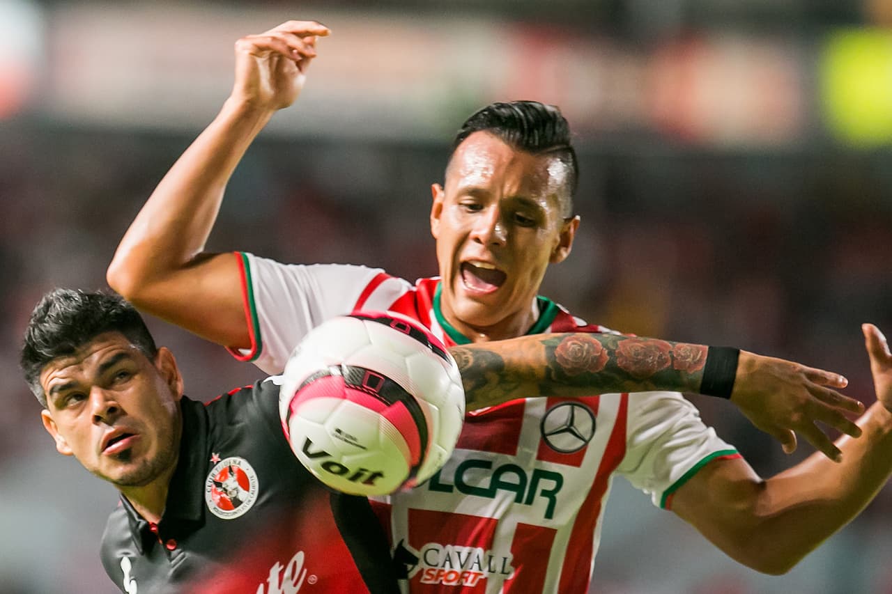 Mario de Luna - 7 puntos: El defensor de Necaxa hiló su segunda jornada consecutiva de 7 puntos. Nada mal para el desenfor mexicano.
