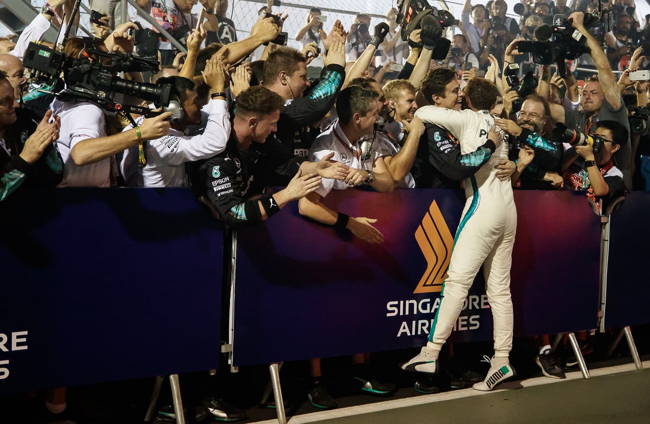 Hamilton se mostró emocionado por el resultado de una jornada que lo tiene cada vez más cerca de ser bicampeón.