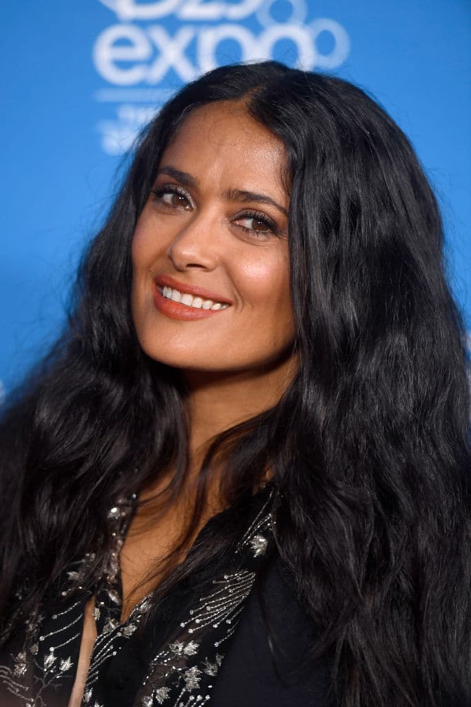 La película, que está llena de música, acción y drama, se considera con frecuencia como una de las mejores películas de todos los tiempos.