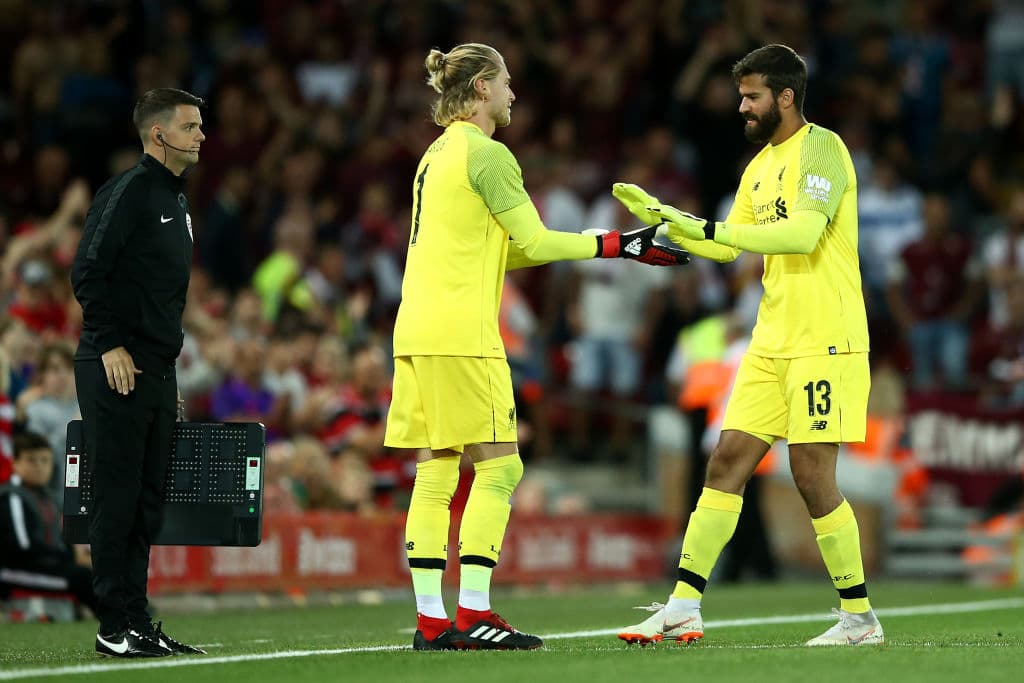 Al minuto 28 del segundo tiempo del amistoso contra Torino, cuando el juego iba 2-1 (acabó 3-1), Karius entró por Alisson y parecía que los aplausos entonaban el himno del equipo.