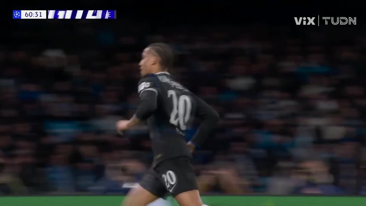 ¡Zapatazo infernal! João Pedro saca un disparo brutal y vuelve a empatar el partido