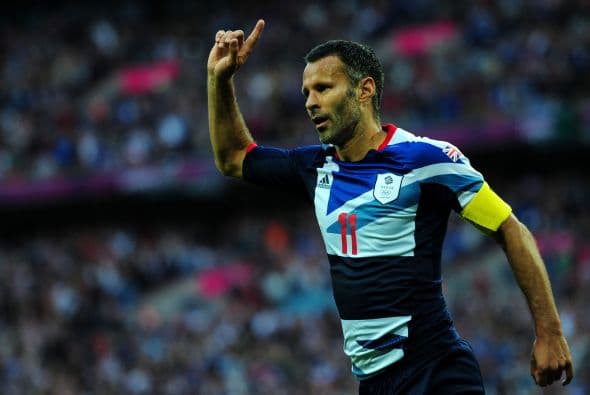 Ryan Giggs es el jugador más maduro en anotar en unos Juegos Olímpicos al meter un gol a los 38 años y 246 días.