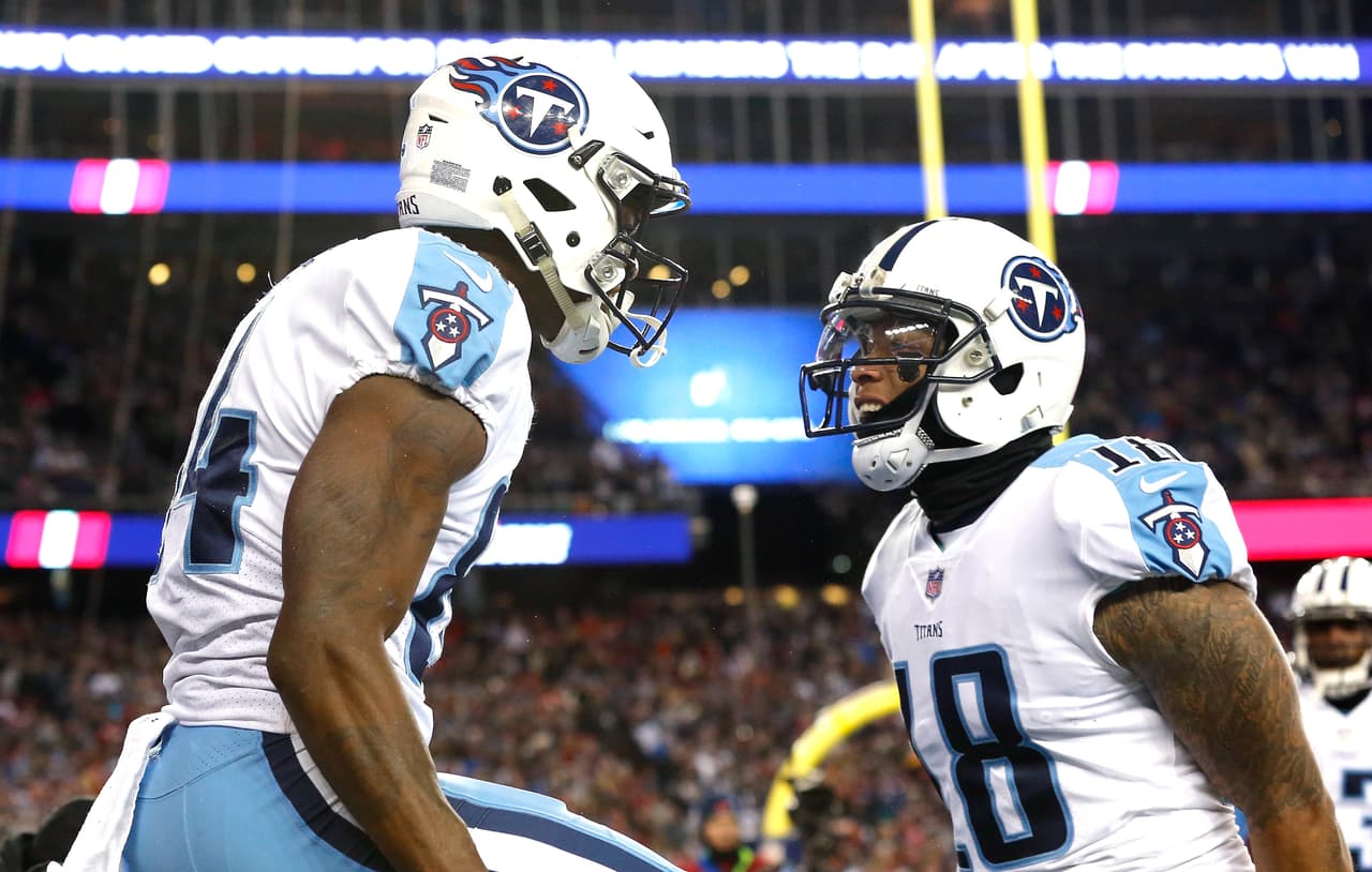 Corey Davis tuvo 5 recepciones para 63 yardas y fue el responsable de las dos anotaciones de su equipo.