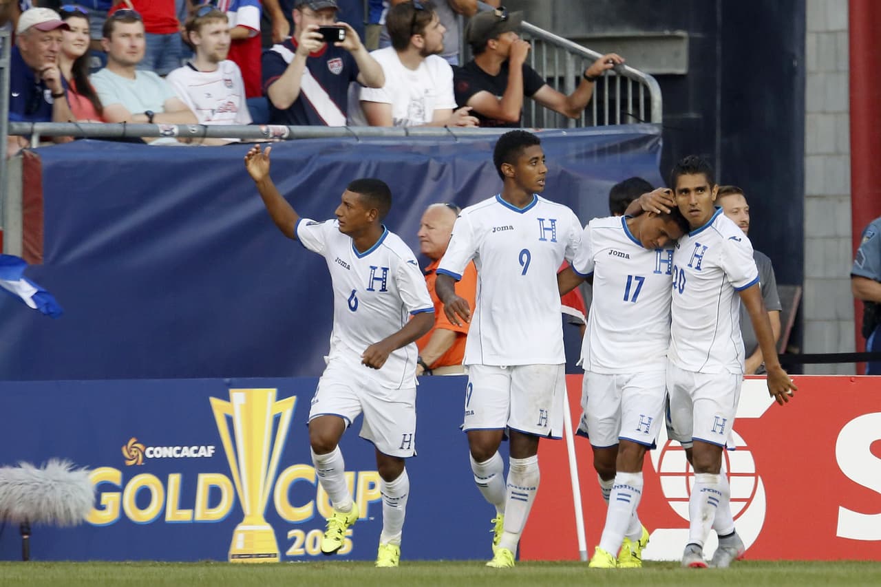 La apuesta de Jorge Luis Pinto se enfoca en un orden táctico, principalmente en el sector defensivo en el que generalmente las desatenciones cuestan goles.