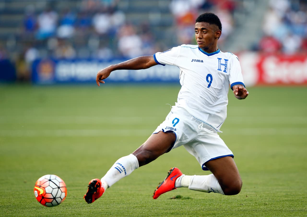 En casa, Honduras derrotó 2-1 a Canadá y se acerca al hexagonal final