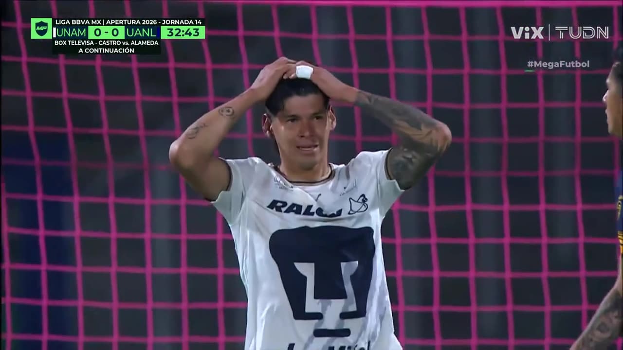 ¡La voló! Juninho y Morales dejan ir la oportunidad del primer gol tras asistencia de lujo del 'Chino'