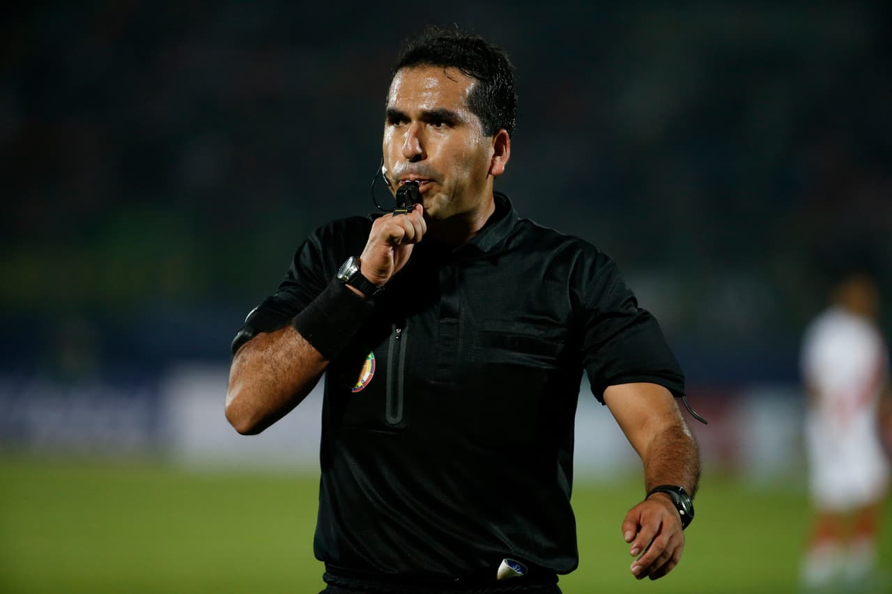 Raúl Orozco fue el árbitro boliviano del encuentro con una actuación regular.