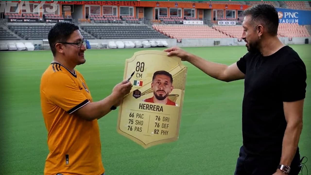 Héctor Herrera sale mejor calificado que Chicharito en el FIFA 23