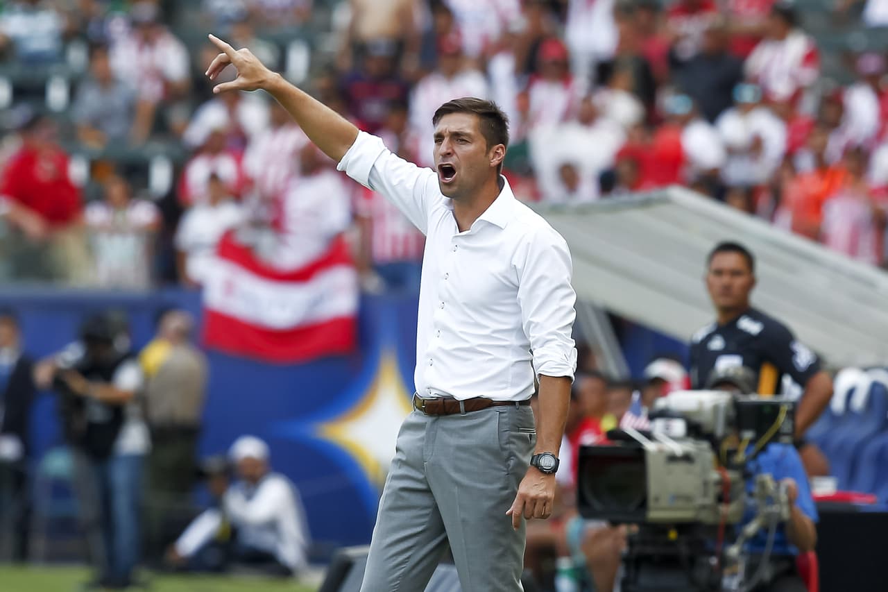 Rayados también tiene una nueva cara en la dirección técnica en la figura del estratega argentino Diego Alonso, proveniente del Pachuca.