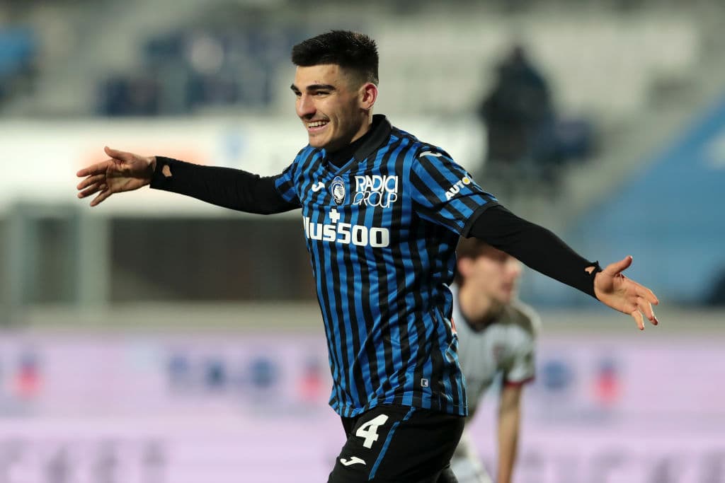 Atalanta borró al Cagliari 3-1 en el Atleti Azzurri, mientras que SPAL consiguió su pase tras vencer de visita al Sassuolo 0-2. Los duelos ya definidos para Cuartos de Final serán Inter vs Milan y SPAL vs Juventus; Atalanta y Napoli aún esperan rival.
