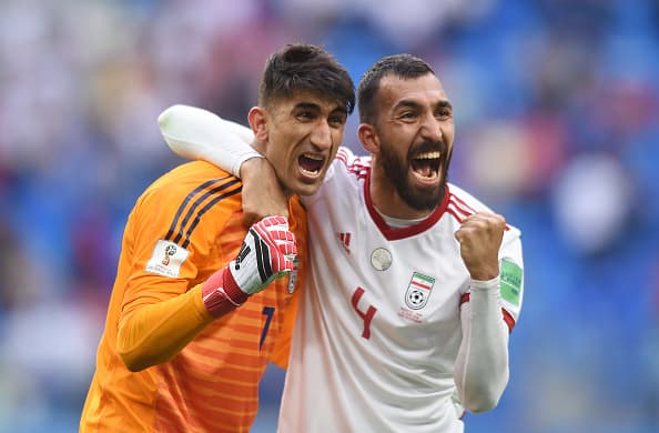 Irán superó a Marruecos con un autogol en tiempo de compensación.