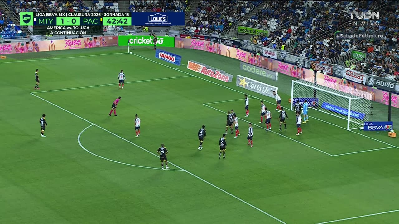 ¡TIRO ATAJADO! disparo por Sergio Barreto.