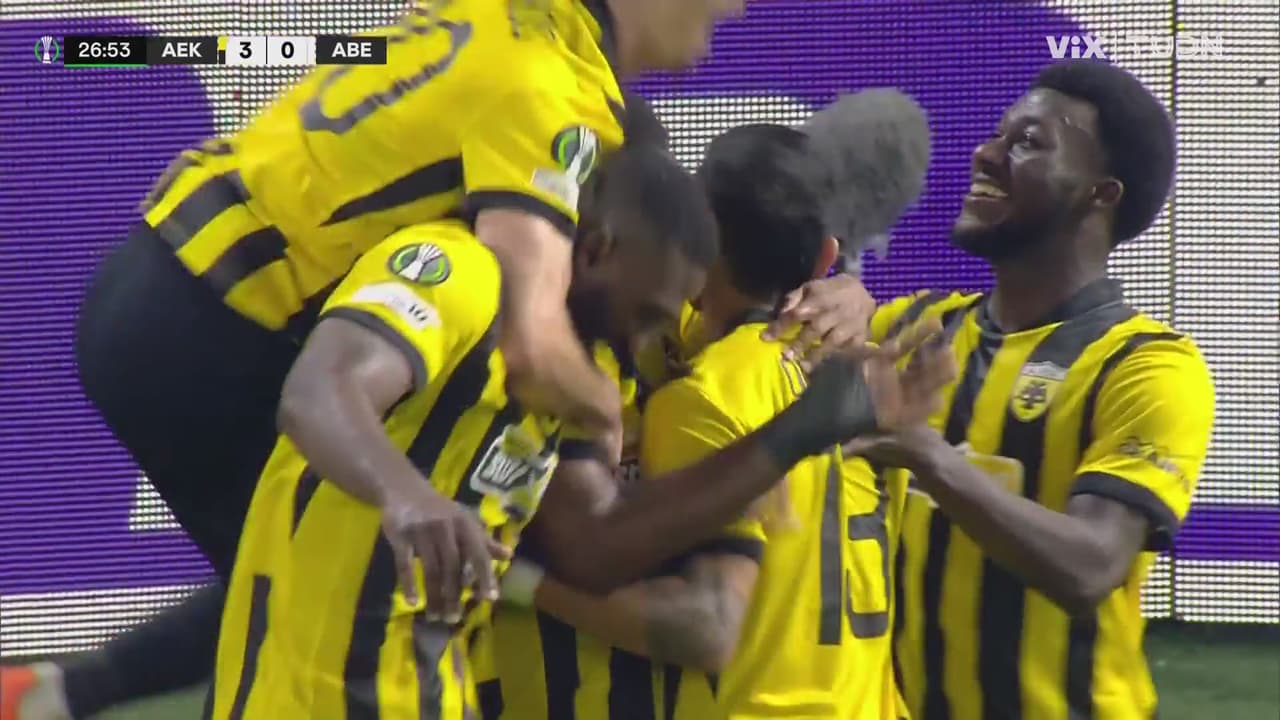 Segunda asistencia de Orbelín Pineda en la UEFA Conference League ante Aberdeen